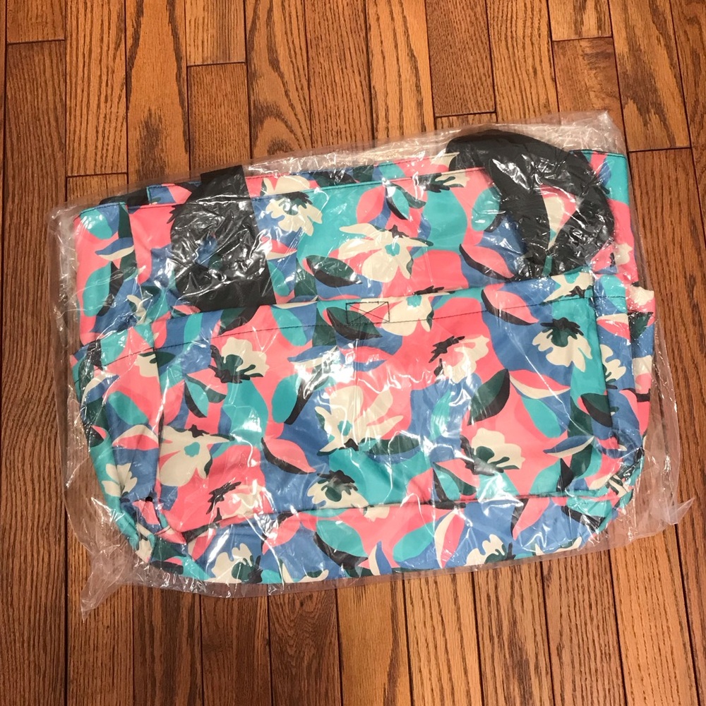 WonderWink Floral Tote Bag